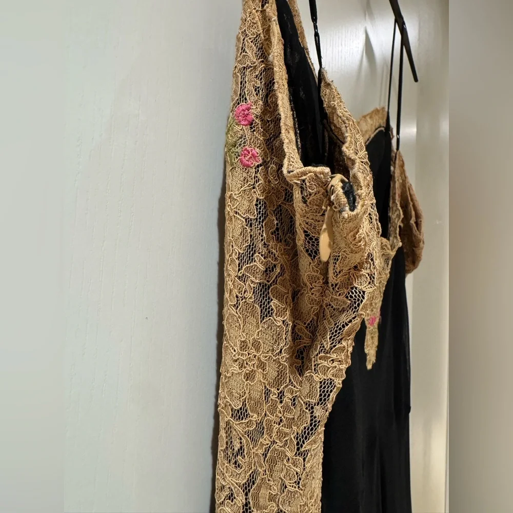 Betsy Johnson sexy black and gold lace slip dress - Picture 5 of 11